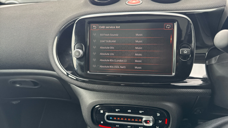 Smart EQ fortwo coupe 60kW EQ Exclusive 17kWh 2dr Auto [22kWCh] Electric Coupe